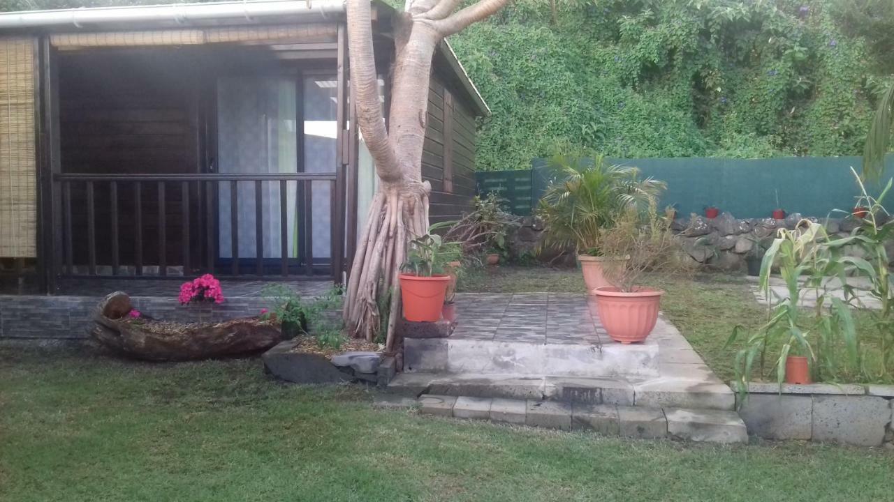 Ferme Lebon Papillon Le Chalet Kayamb Le Tampon Exterior photo