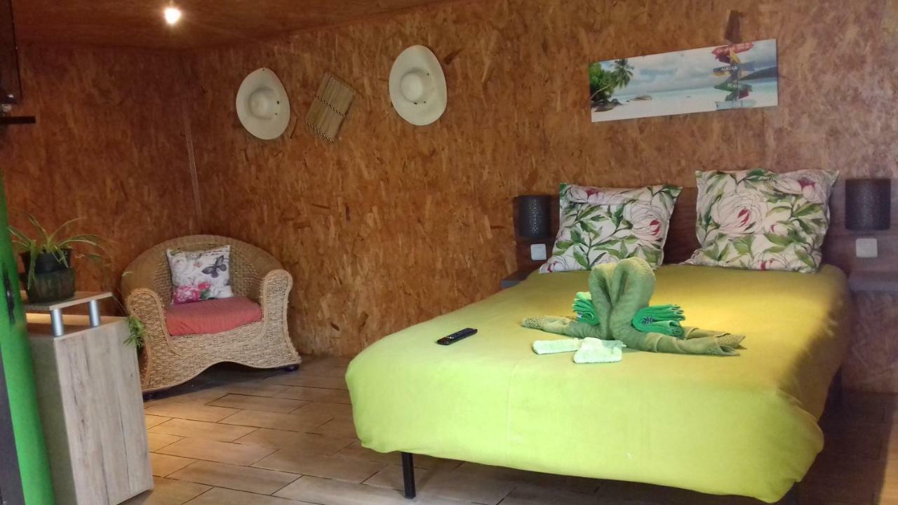 Ferme Lebon Papillon Le Chalet Kayamb Le Tampon Exterior photo